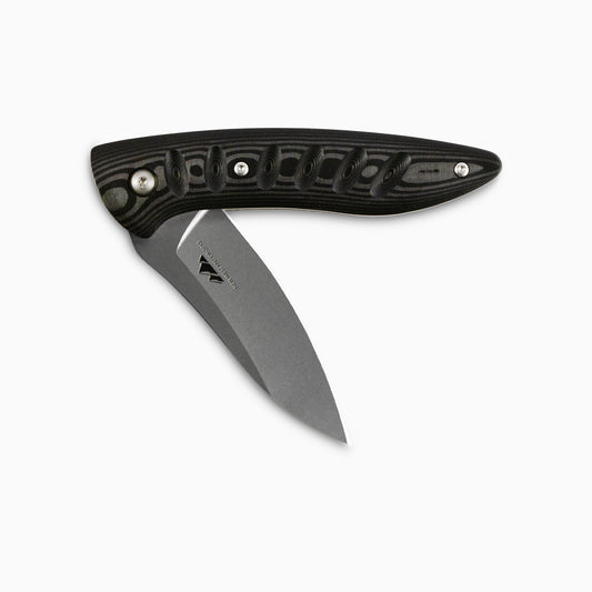 Saddleback MagnaCut Glory Folder - Fluted Carbon Fiber
