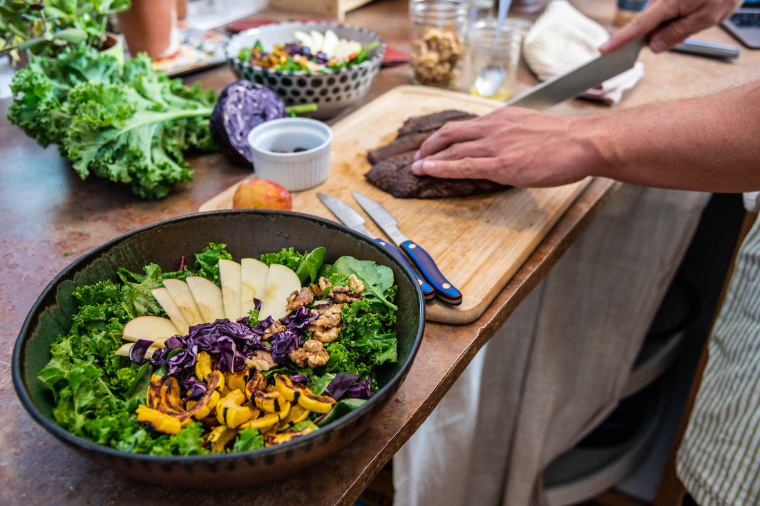 Winter Harvest Salad with Spice-Rubbed Steak