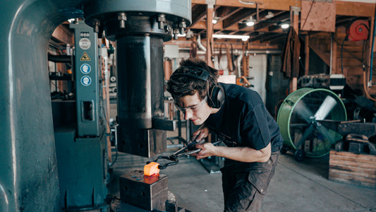 Let Our People Go Skiing: A Knife Maker's Life in the Tetons